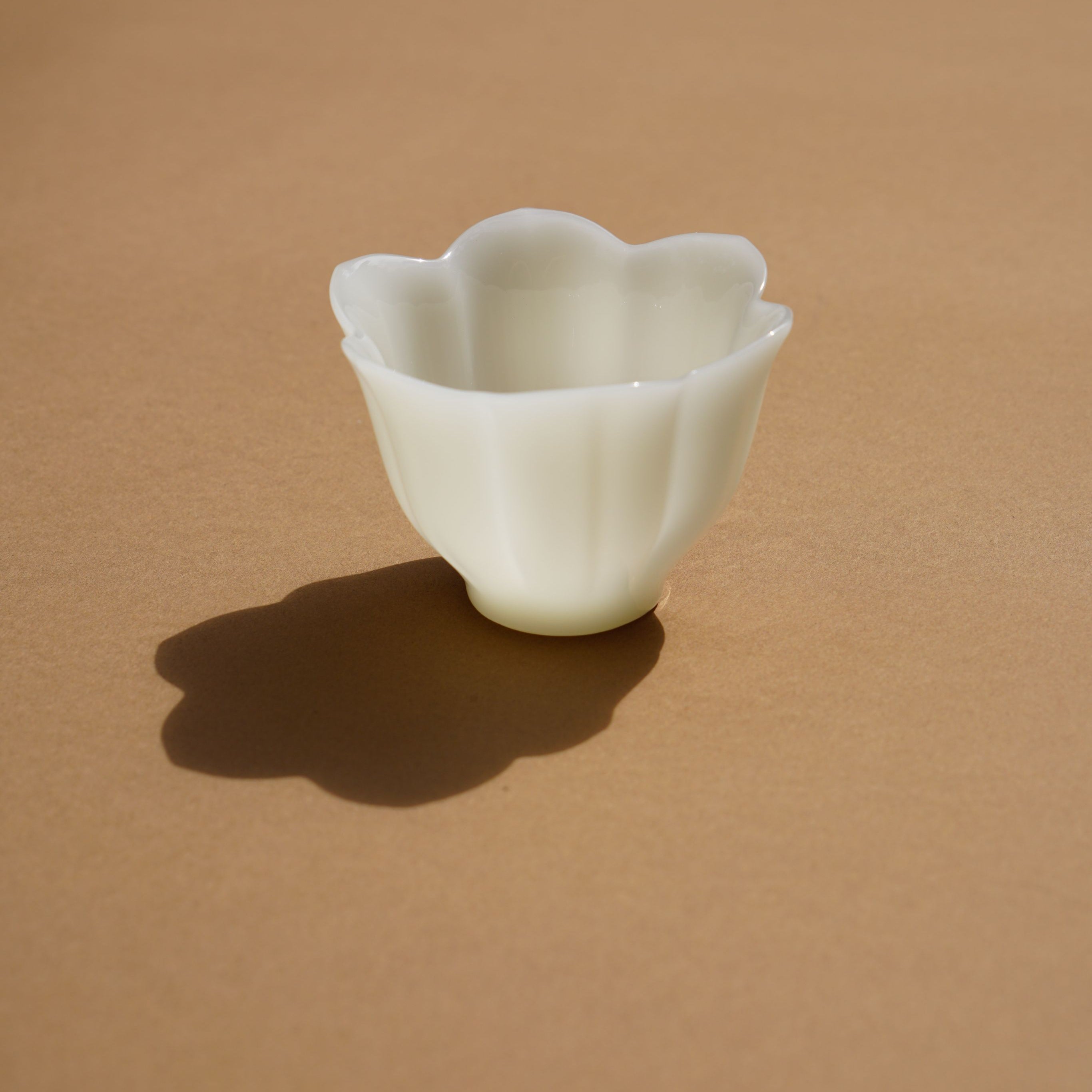 Dehua "Blanc de Chine" Chrysanthemum Petal Tea Cup