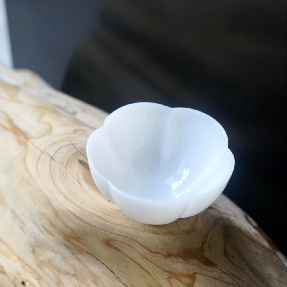 Jade Shell | Handcrafted Dehua White Porcelain Tea Cup