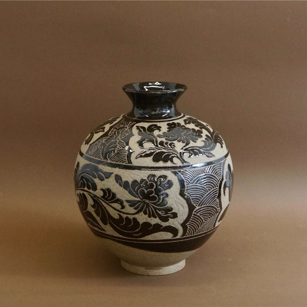 Black Peony | Hand-Carved Xixia Sgraffito Belly Jar